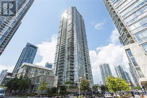 2912 - 10 Navy Wharf Court, Toronto (Waterfront Communities), ON - Outdoor With Facade