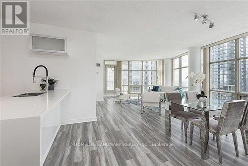 2912 - 10 Navy Wharf Court, Toronto, ON - Indoor