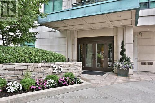 506 - 25 Scrivener Square, Toronto (Rosedale-Moore Park), ON - Outdoor