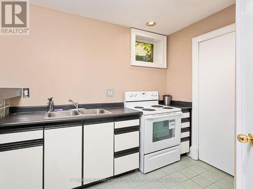 28 Joel Swirsky Boulevard, Toronto, ON - Indoor Photo Showing Kitchen With Double Sink