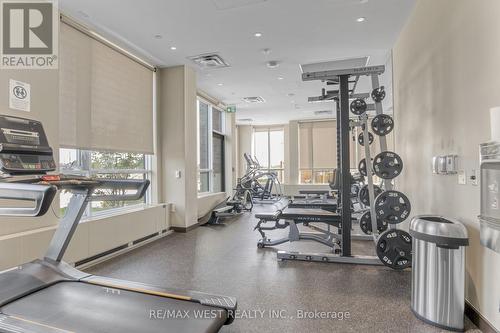 1106 - 60 Honeycrisp Crescent, Vaughan, ON - Indoor Photo Showing Gym Room