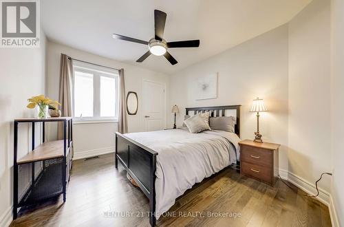 152 Frederick Pearson Street, East Gwillimbury, ON - Indoor Photo Showing Bedroom