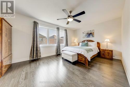 152 Frederick Pearson Street, East Gwillimbury, ON - Indoor Photo Showing Bedroom