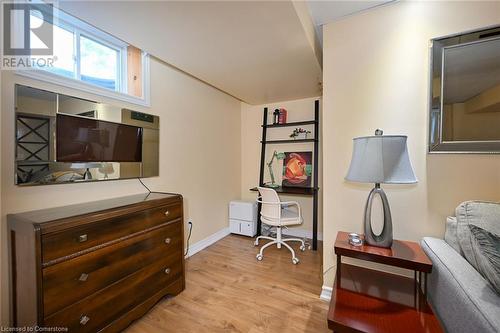 28 Woodburn Avenue, St. Catharines, ON - Indoor