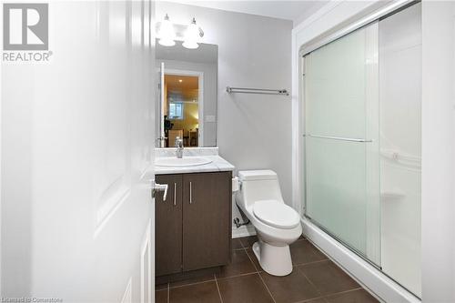 28 Woodburn Avenue, St. Catharines, ON - Indoor Photo Showing Bathroom