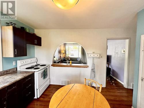 556 Harper Street, Prince George, BC - Indoor Photo Showing Kitchen