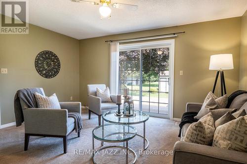 29 Carlan Drive, Scugog (Port Perry), ON - Indoor Photo Showing Living Room