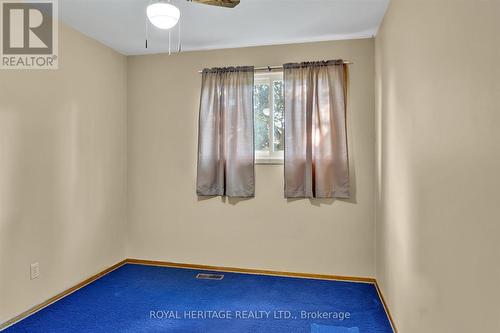 48 Northlin Park Road, Kawartha Lakes (Lindsay), ON - Indoor Photo Showing Other Room