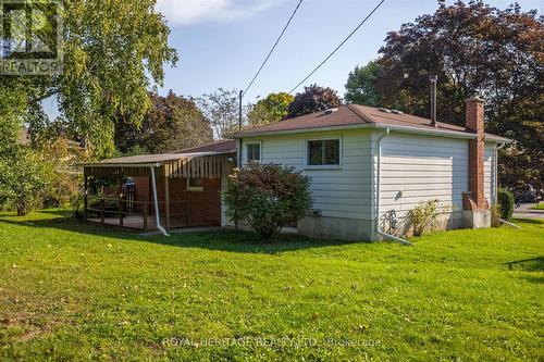 48 Northlin Park Road, Kawartha Lakes (Lindsay), ON - Outdoor