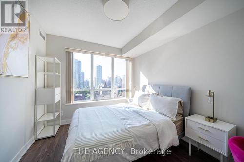 905 - 28 Linden Street W, Toronto, ON - Indoor Photo Showing Bedroom