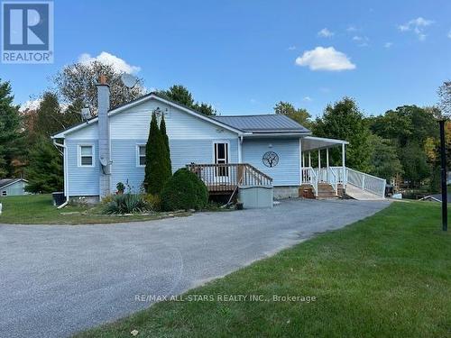 48 Boyce Trail, Kawartha Lakes (Norland), ON - Outdoor With Deck Patio Veranda