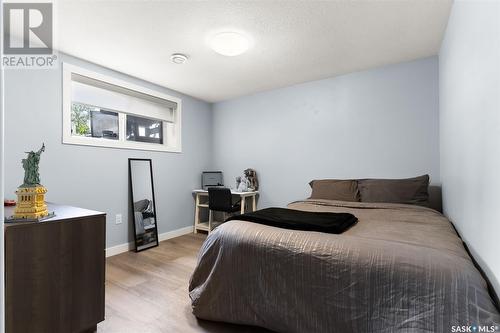 3601 Parliament Avenue, Regina, SK - Indoor Photo Showing Bedroom