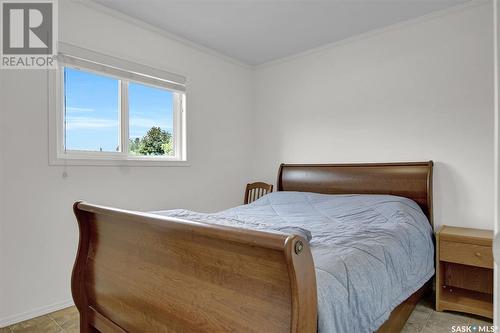 143 Marine Drive, Island View, SK - Indoor Photo Showing Bedroom