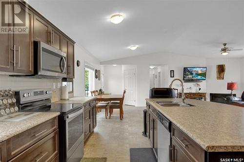 143 Marine Drive, Island View, SK - Indoor Photo Showing Kitchen With Double Sink