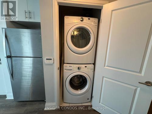 610 - 17 Zorra Street, Toronto, ON - Indoor Photo Showing Laundry Room