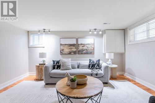 71 Bellefair Avenue, Toronto (The Beaches), ON - Indoor Photo Showing Living Room