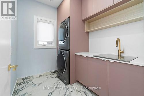 47 Ambleside Avenue, Toronto, ON - Indoor Photo Showing Laundry Room