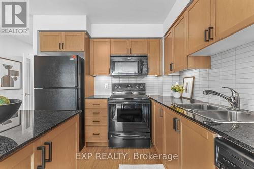 638 - 35 Viking Lane, Toronto, ON - Indoor Photo Showing Kitchen With Double Sink