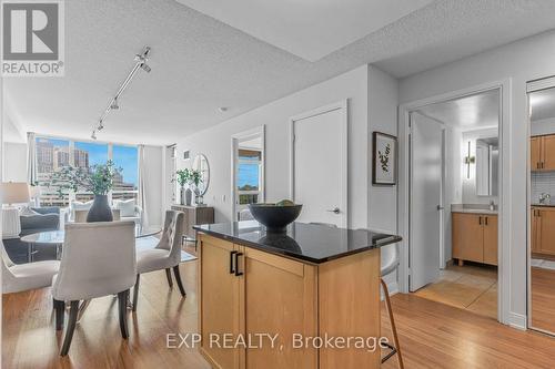 638 - 35 Viking Lane, Toronto, ON - Indoor Photo Showing Dining Room