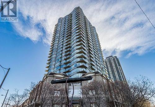 606 - 15 Windermere Avenue, Toronto (High Park-Swansea), ON - Outdoor With Facade