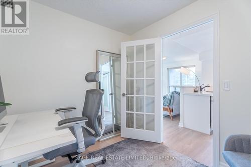 203 - 2119 Lake Shore Boulevard W, Toronto (Mimico), ON - Indoor