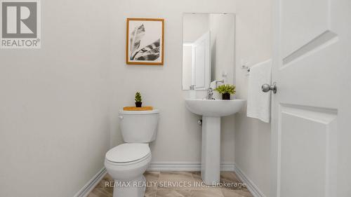 36 Sapwood Crescent, Brampton (Snelgrove), ON - Indoor Photo Showing Bathroom