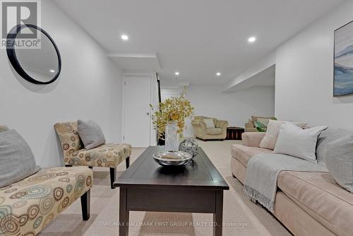 25 Habitant Crescent, Whitby (Lynde Creek), ON - Indoor Photo Showing Living Room