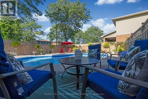 25 Habitant Crescent, Whitby (Lynde Creek), ON - Outdoor With In Ground Pool