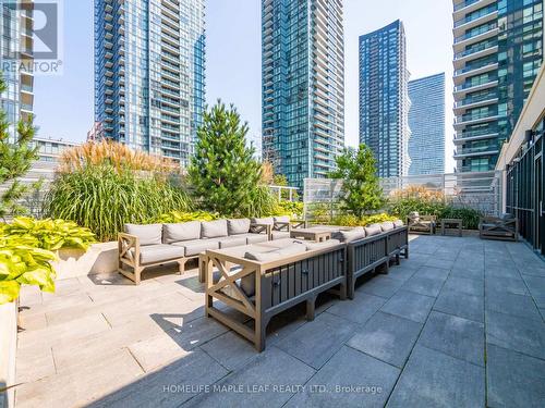 1803 - 4085 Parkside Village Drive, Mississauga, ON - Outdoor With Facade