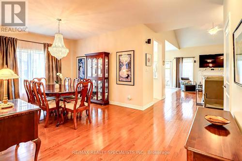 2 Lavender Jewel Street, Brampton (Sandringham-Wellington), ON - Indoor Photo Showing Dining Room