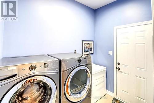 2 Lavender Jewel Street, Brampton (Sandringham-Wellington), ON - Indoor Photo Showing Laundry Room