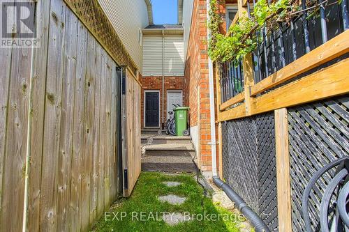 94 Benziger Lane, Hamilton, ON -  Photo Showing Other Room