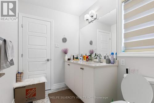 1937 Boardwalk Way, London, ON - Indoor Photo Showing Bathroom