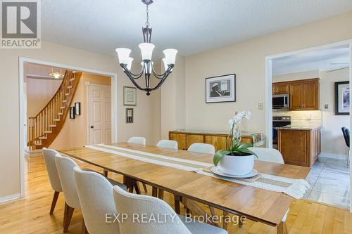 86 Golfview Crescent, Hamilton, ON - Indoor Photo Showing Dining Room