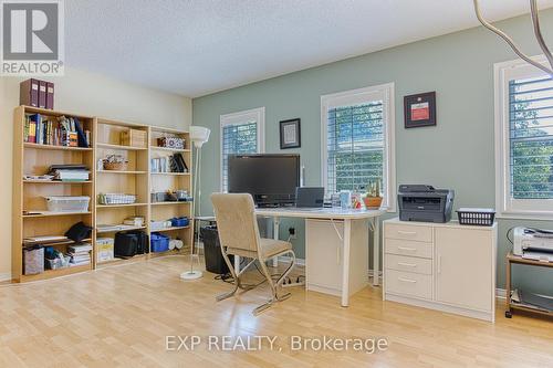 86 Golfview Crescent, Hamilton, ON - Indoor Photo Showing Office