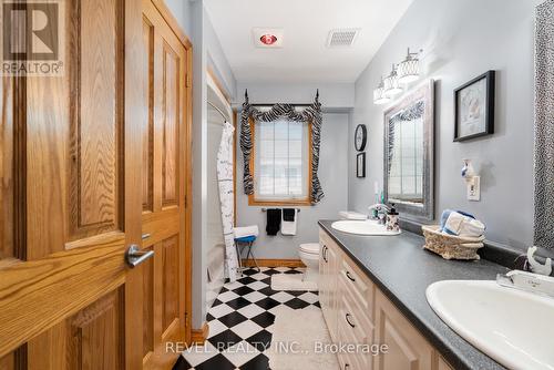 40 Bartok Crescent, Port Colborne, ON - Indoor Photo Showing Bathroom