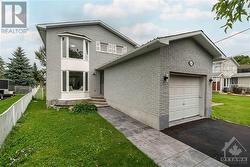 1233 DUSSERE STREET  Ottawa, ON K1C 1P1