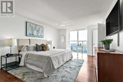 2309 - 131 Beecroft Road, Toronto (Lansing-Westgate), ON - Indoor Photo Showing Bedroom