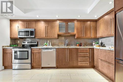 2309 - 131 Beecroft Road, Toronto (Lansing-Westgate), ON - Indoor Photo Showing Kitchen