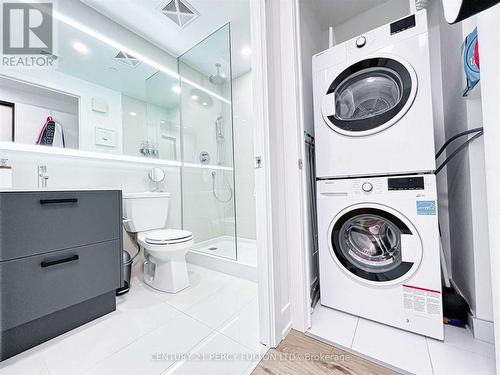 414 - 1331 Queen Street E, Toronto (Greenwood-Coxwell), ON - Indoor Photo Showing Laundry Room