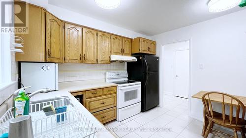 201 - 45 White Heather Boulevard, Toronto (Agincourt North), ON - Indoor Photo Showing Kitchen