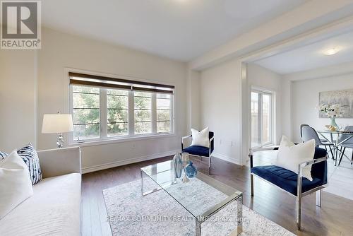 1345 Apollo Street, Oshawa (Eastdale), ON - Indoor Photo Showing Living Room