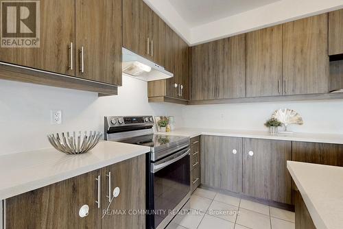 1345 Apollo Street, Oshawa (Eastdale), ON - Indoor Photo Showing Kitchen