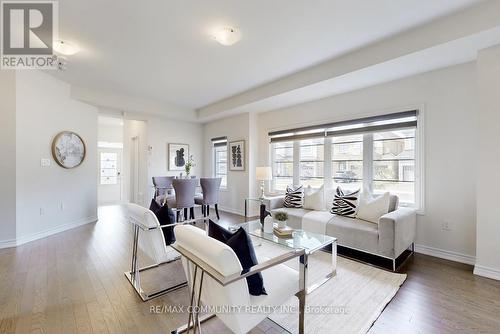 1345 Apollo Street, Oshawa (Eastdale), ON - Indoor Photo Showing Living Room