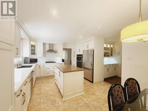 43 Dunwatson Drive, Toronto (Centennial Scarborough), ON - Indoor Photo Showing Kitchen