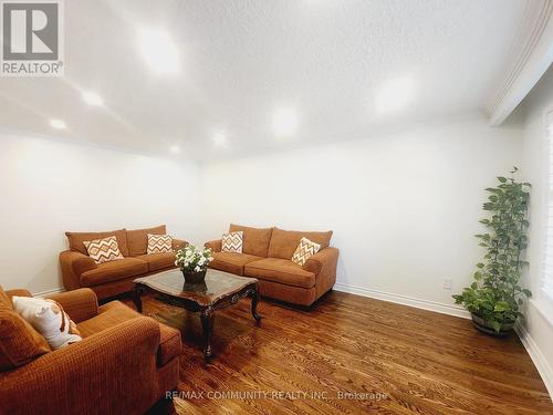 43 Dunwatson Drive, Toronto (Centennial Scarborough), ON - Indoor Photo Showing Living Room