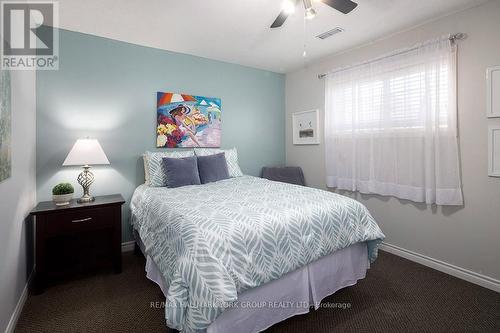 90 Manning Avenue, Collingwood, ON - Indoor Photo Showing Bedroom