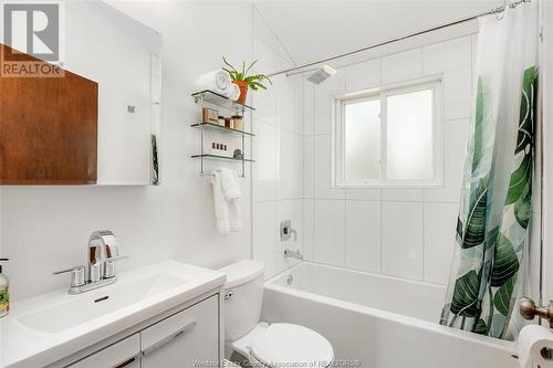 1268 Belleperche Place, Windsor, ON - Indoor Photo Showing Bathroom