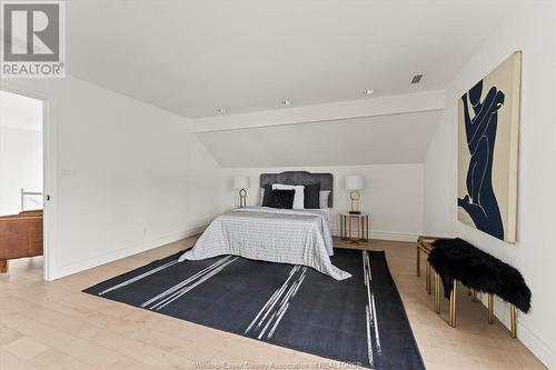 366 Elmgrove Drive, Lakeshore, ON - Indoor Photo Showing Bedroom