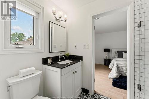 366 Elmgrove Drive, Lakeshore, ON - Indoor Photo Showing Bathroom